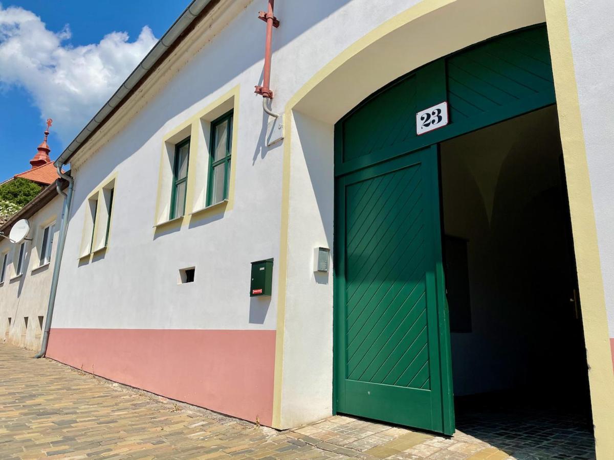 Bezauberndes Gaestehaus In Šatov 외부 사진